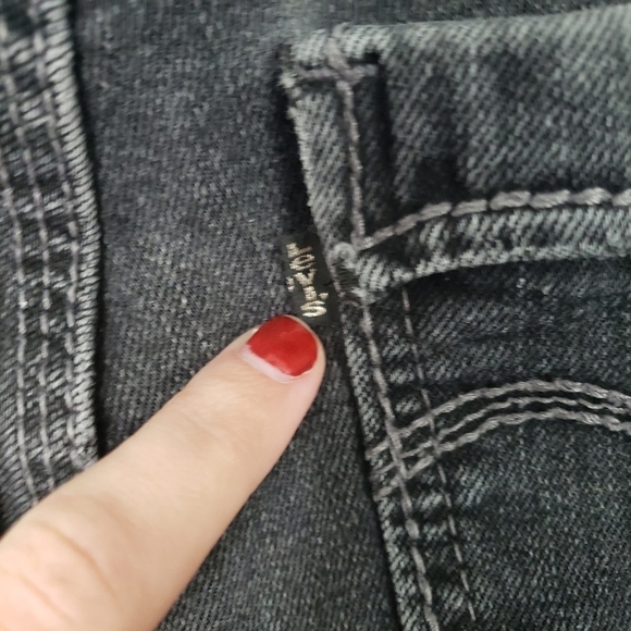 Levi's 529 Curvy Straight Jeans Black Faux Flap Pockets Women's 4 27x32 Denim - Picture 2 of 8